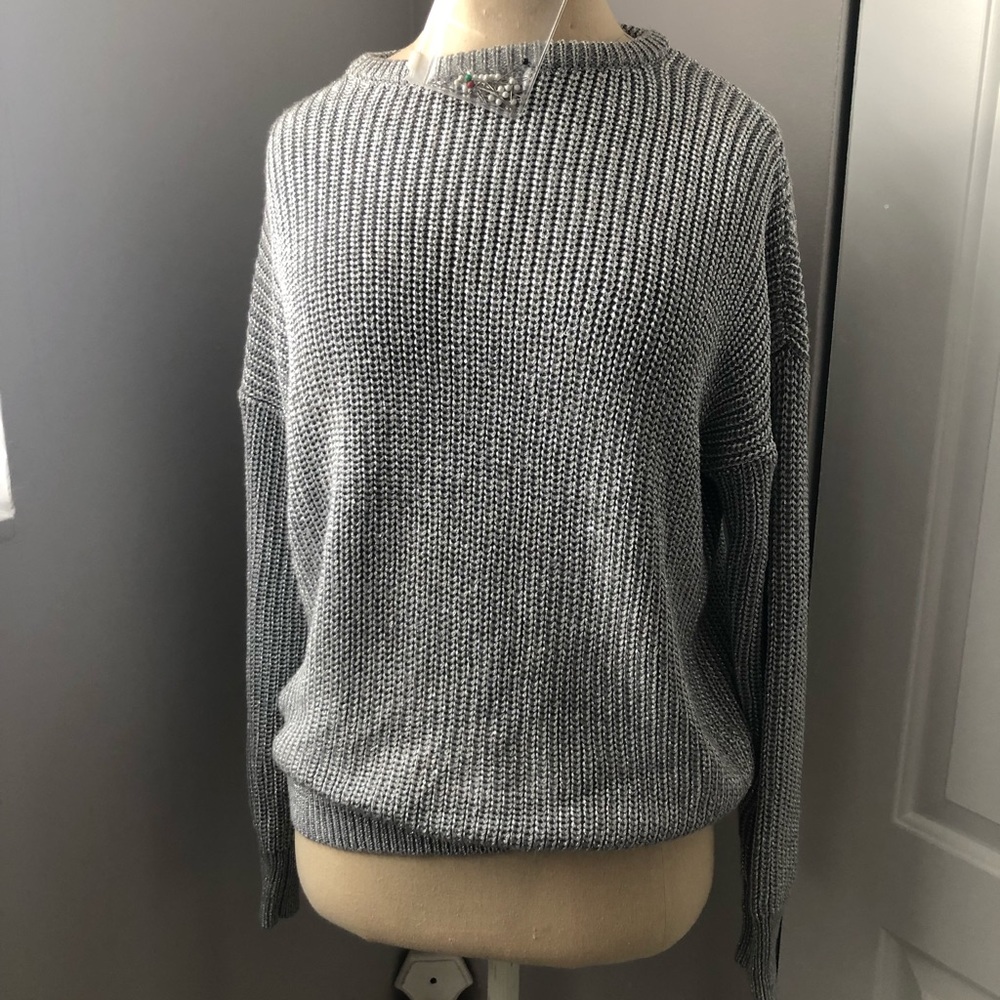 PRE OWNED AMERICAN APPAREL SILVER SWEATER SIZE S